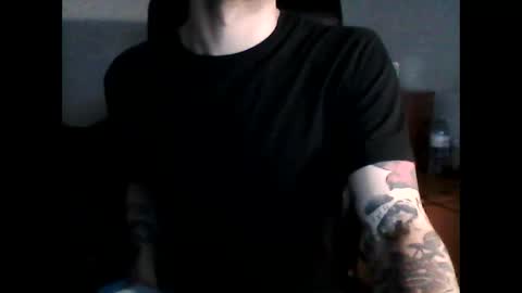 shyboyhugecum2020 online show from January 7, 2025, 3:24 am