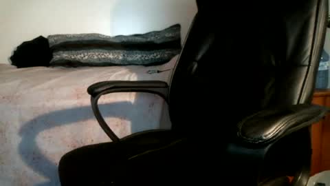 shyboyhugecum2020 online show from July 23, 2026, 3:04 am