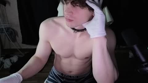 Snapshot of shydarkof60 chatting on March 17, 2026, 5:27 pm Georgiy online show from March 17, 2026, 5:27 pm