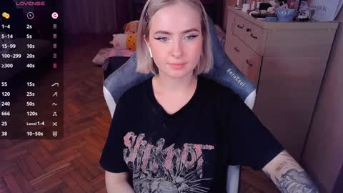 Effie online show from January 5, 2025, 1:35 am