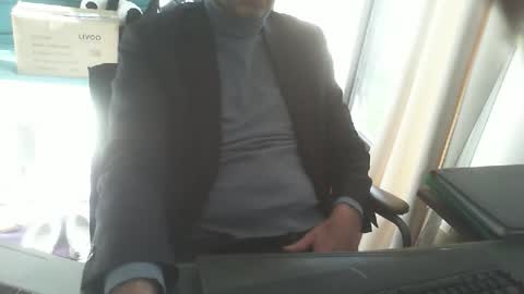 shyfrenchcock online show from January 8, 2026, 10:17 am