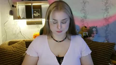 shylove_elina online show from October 22, 2025, 5:45 pm