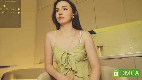 Mary online show from April 16, 2026, 9:50 pm