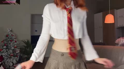 Snapshot of shyrubate chatting on January 19, 2025, 5:05 am Aurora online show from January 19, 2025, 5:05 am