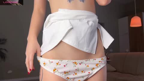 Snapshot of shyrubate chatting on February 2, 2025, 8:35 am Aurora online show from February 2, 2025, 8:35 am