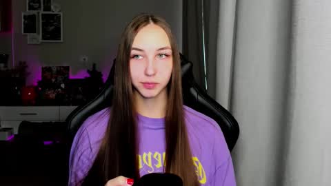 SIA online show from September 23, 2025, 2:03 am