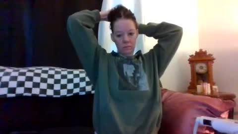 Snapshot of sidneyraee chatting on June 15, 2026, 1:57 pm Mrs. St. Patrickk online show from June 15, 2026, 1:57 pm