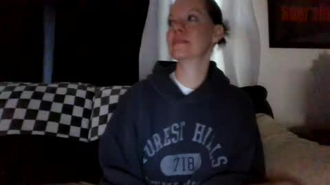 Snapshot of sidneyraee chatting on July 19, 2026, 2:54 pm Mrs. St. Patrickk online show from July 19, 2026, 2:54 pm