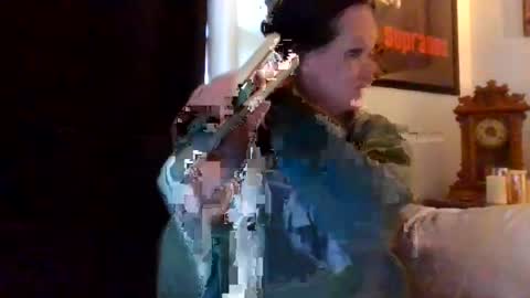 Snapshot of sidneyraee chatting on August 3, 2026, 8:23 pm Mrs. St. Patrickk online show from August 3, 2026, 8:23 pm