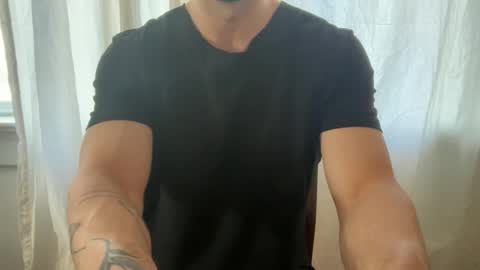 sie273 online show from April 19, 2026, 2:27 pm