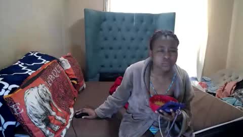 sieannabrown online show from June 10, 2026, 11:42 am