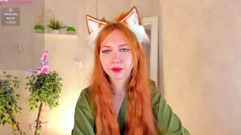 Snapshot of sienna_nyx chatting on July 5, 2026, 9:16 am Sienna online show from July 5, 2026, 9:16 am