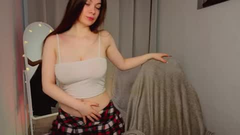 siennasayss online show from April 16, 2026, 5:30 am