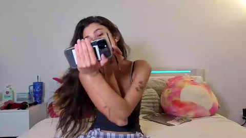 Snapshot of siensky chatting on October 12, 2025, 11:26 pm Sienna online show from October 12, 2025, 11:26 pm