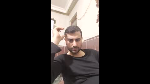 sikismekistiyorumartik online show from April 3, 2026, 5:55 pm