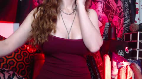 Snapshot of silentmary chatting on June 2, 2026, 1:02 pm Allmylinkssilentmary666 online show from June 2, 2026, 1:02 pm