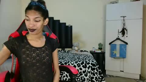  Niki  online show from July 13, 2026, 1:08 am