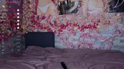 silly___woman online show from March 13, 2026, 8:26 pm