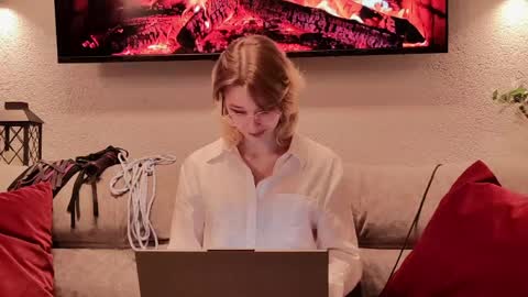 silva online show from April 3, 2026, 7:12 pm