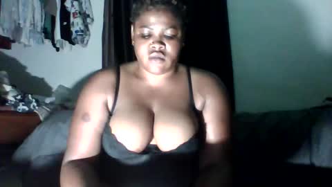 Snapshot of silver_baby06 chatting on May 19, 2026, 11:11 pm silver baby06 online show from May 19, 2026, 11:11 pm