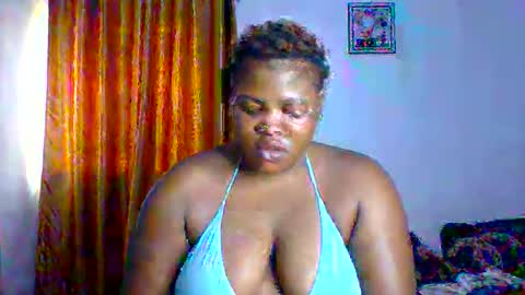 Snapshot of silver_baby06 chatting on May 25, 2026, 12:00 pm silver baby06 online show from May 25, 2026, 12:00 pm
