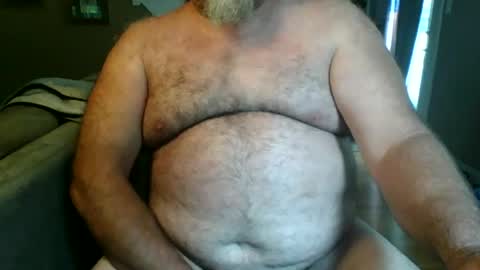 Snapshot of silverdadbod26 chatting on June 27, 2026, 8:36 pm silverdadbod26 online show from June 27, 2026, 8:36 pm