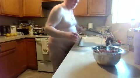 silverdragon70 online show from April 26, 2026, 2:09 am