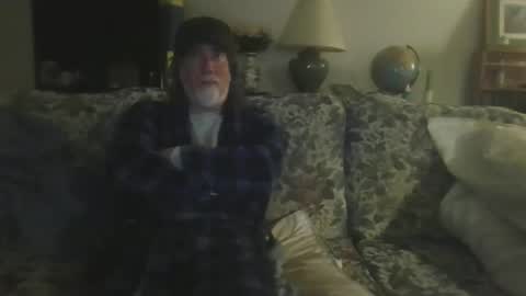 silverfunfox online show from March 24, 2026, 4:50 am