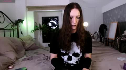 silvermuse online show from March 8, 2026, 2:04 am