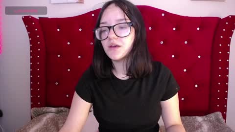 Snapshot of silvia_ls chatting on December 27, 2024, 1:32 am silvia_ls online show from December 27, 2024, 1:32 am