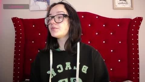 Snapshot of silvia_ls chatting on January 6, 2025, 12:27 am silvia_ls online show from January 6, 2025, 12:27 am