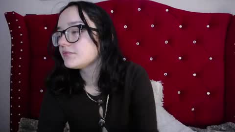 Snapshot of silvia_ls chatting on February 6, 2025, 12:33 am silvia_ls online show from February 6, 2025, 12:33 am