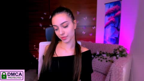 Snapshot of silvia_queen1 chatting on December 9, 2024, 8:23 pm Silvia nude in pvt online show from December 9, 2024, 8:23 pm