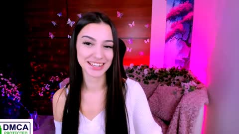Snapshot of silvia_queen1 chatting on December 28, 2024, 12:57 am Silvia nude in pvt online show from December 28, 2024, 12:57 am