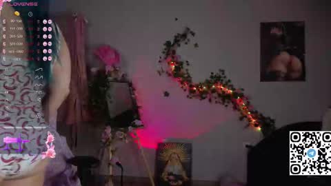 silvia_santorskii online show from October 10, 2025, 8:02 am
