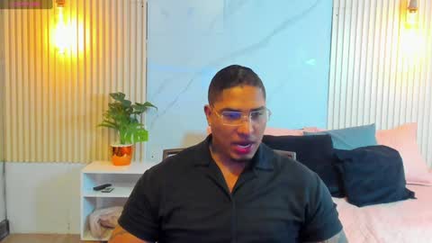 Snapshot of simeone_panda chatting on January 31, 2025, 12:07 pm simeone_panda online show from January 31, 2025, 12:07 pm