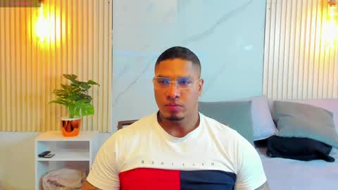 Snapshot of simeone_panda chatting on February 10, 2025, 12:08 pm simeone_panda online show from February 10, 2025, 12:08 pm