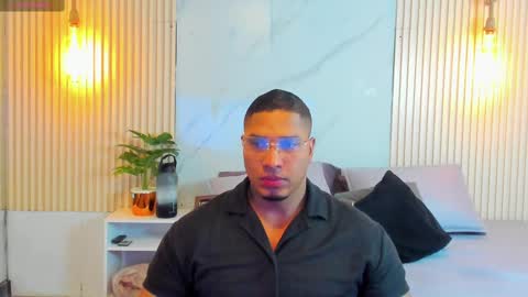 Snapshot of simeone_panda chatting on February 11, 2025, 12:16 pm simeone_panda online show from February 11, 2025, 12:16 pm