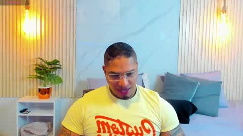 Snapshot of simeone_panda chatting on February 19, 2025, 12:11 pm simeone_panda online show from February 19, 2025, 12:11 pm