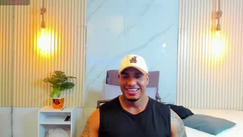 Snapshot of simeone_panda chatting on February 28, 2025, 6:20 pm simeone_panda online show from February 28, 2025, 6:20 pm