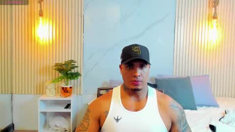 Snapshot of simeone_panda chatting on March 5, 2025, 12:38 am simeone_panda online show from March 5, 2025, 12:38 am