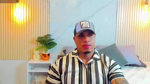 Snapshot of simeone_panda chatting on March 12, 2025, 11:53 am simeone_panda online show from March 12, 2025, 11:53 am