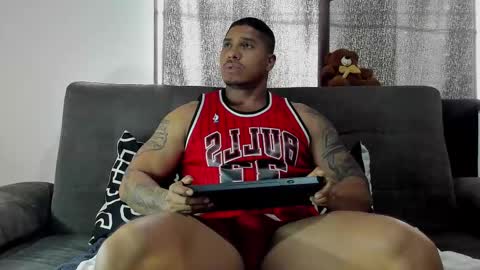 Snapshot of simeone_panda chatting on September 19, 2025, 1:01 pm simeone_panda online show from September 19, 2025, 1:01 pm