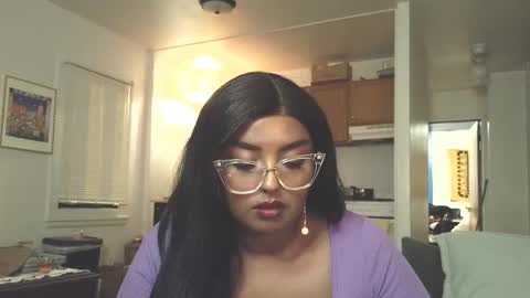 Simin Fox online show from September 9, 2025, 1:27 am