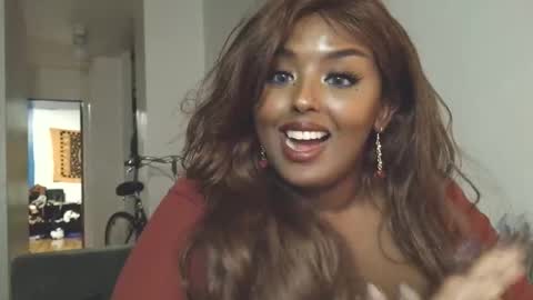 Simin Fox online show from October 22, 2025, 2:12 am