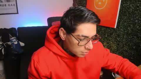 Snapshot of simon_cortes chatting on June 28, 2026, 11:49 am Simon Cortes online show from June 28, 2026, 11:49 am