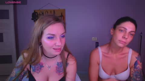simona_moonshine online show from November 3, 2025, 7:48 pm
