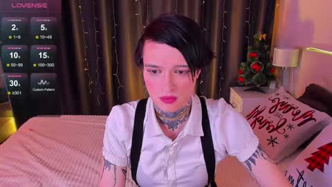 Snapshot of simona_rain chatting on December 26, 2024, 5:37 am Simona online show from December 26, 2024, 5:37 am