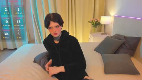 Snapshot of simona_rain chatting on January 19, 2025, 11:45 am Simona online show from January 19, 2025, 11:45 am