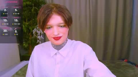 Snapshot of simona_rain chatting on February 5, 2025, 9:57 am Simona online show from February 5, 2025, 9:57 am